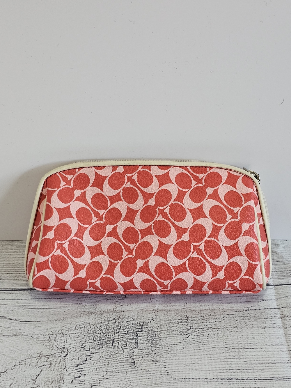 Coach Chelsea Leah Tote & Heritage Stripe Cosmetic Case - Picture 11 of 16